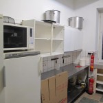 Die Küche wird später zum Büro umgebaut